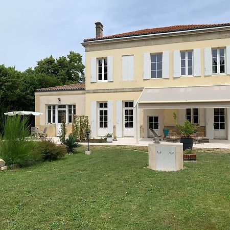 Batisse En Pierre XVII Siecle 115 M² Avec Terrasse Villa Ambares-et-Lagrave ภายนอก รูปภาพ
