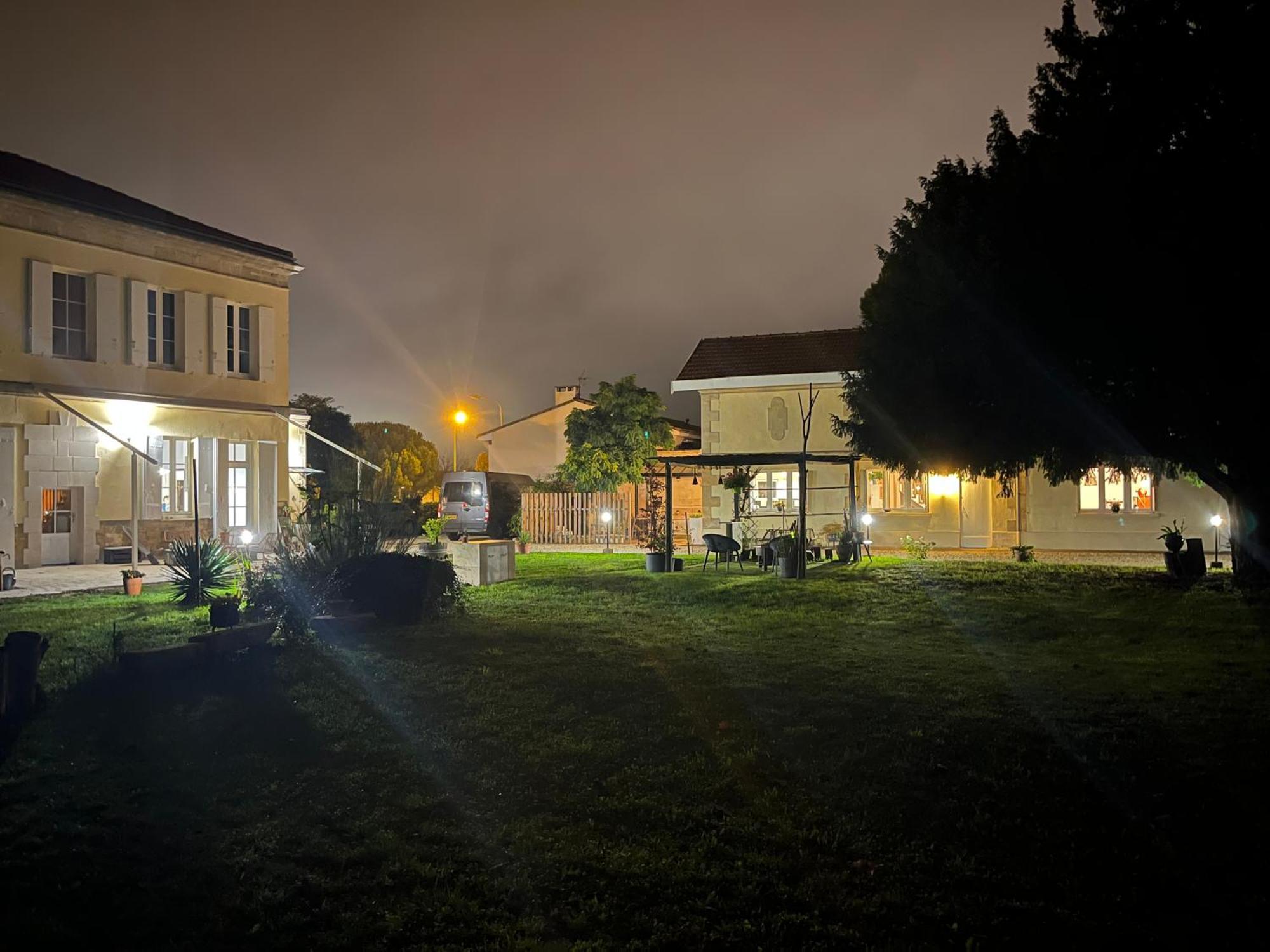 Batisse En Pierre XVII Siecle 115 M² Avec Terrasse Villa Ambares-et-Lagrave ภายนอก รูปภาพ